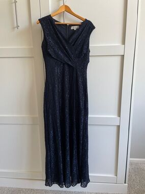 Tahari Sleeveless Navy Lace Maxi Dress with Surplice Bodice 14